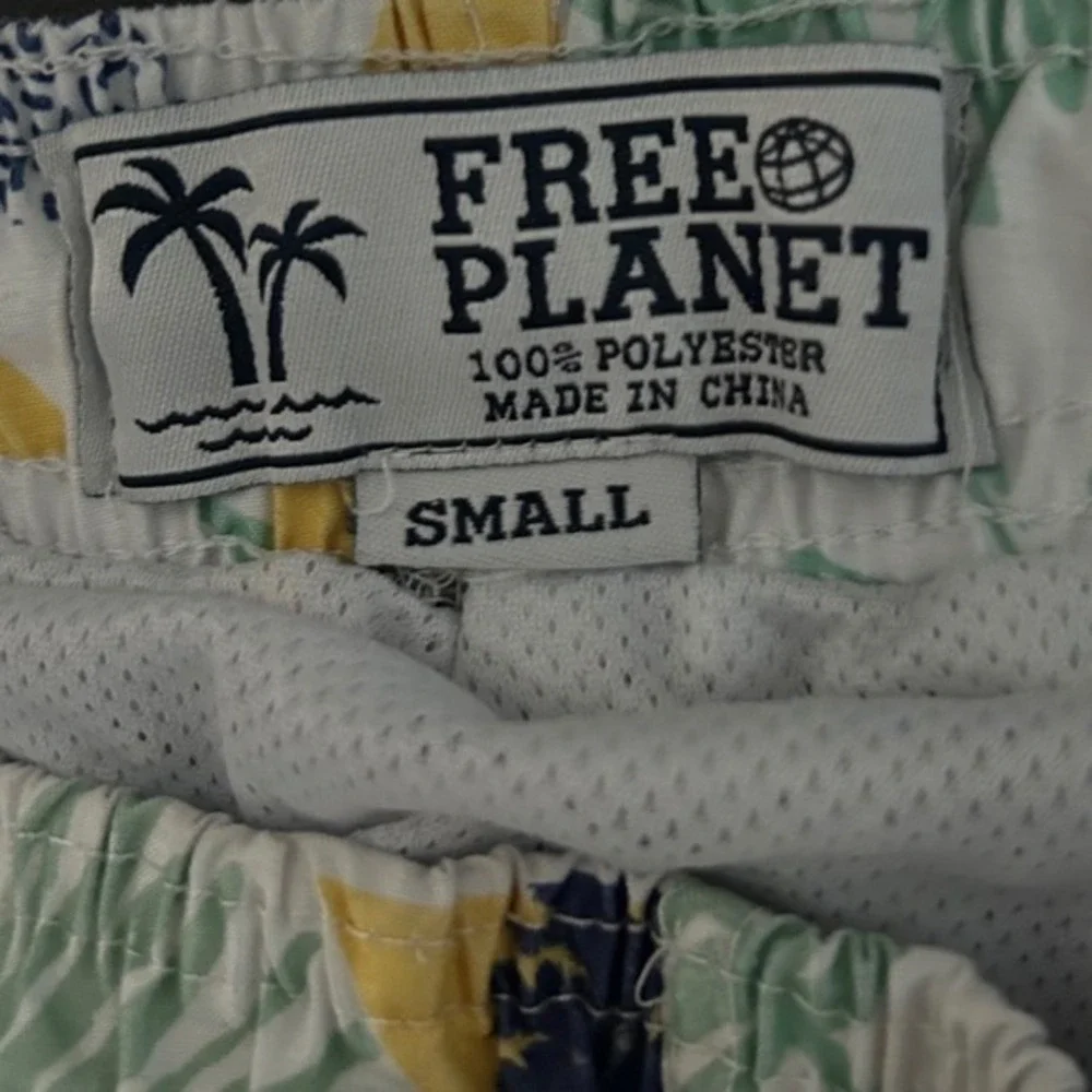 Free Planet Men Small Swim‎ Trunks White Tropical Geometric Palm Tree Print 5in